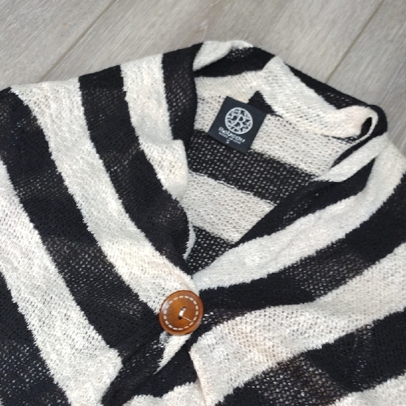Bobeau Black and Cream Striped Cardigan - Picture 3 of 16